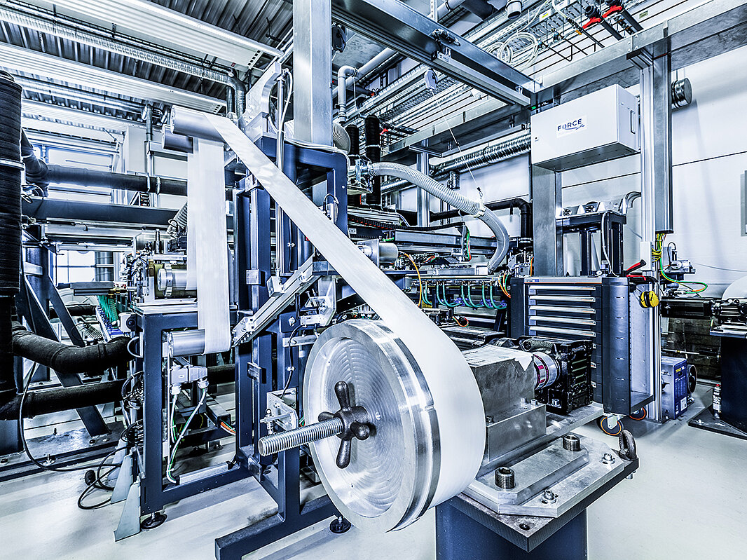 NMB_Automatisiertes_Tapelegen_ATL