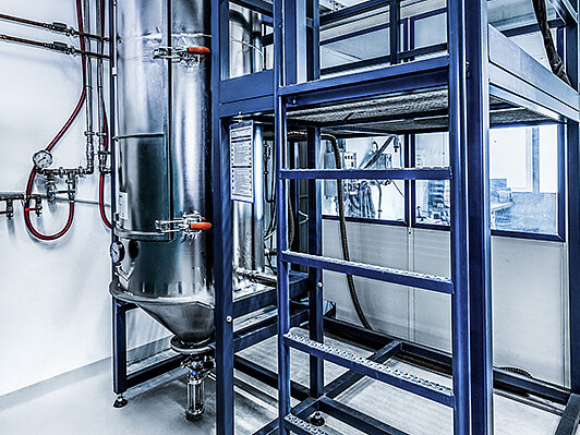 NMB_Lichtbogen_Inertgas_Zerstaeubung